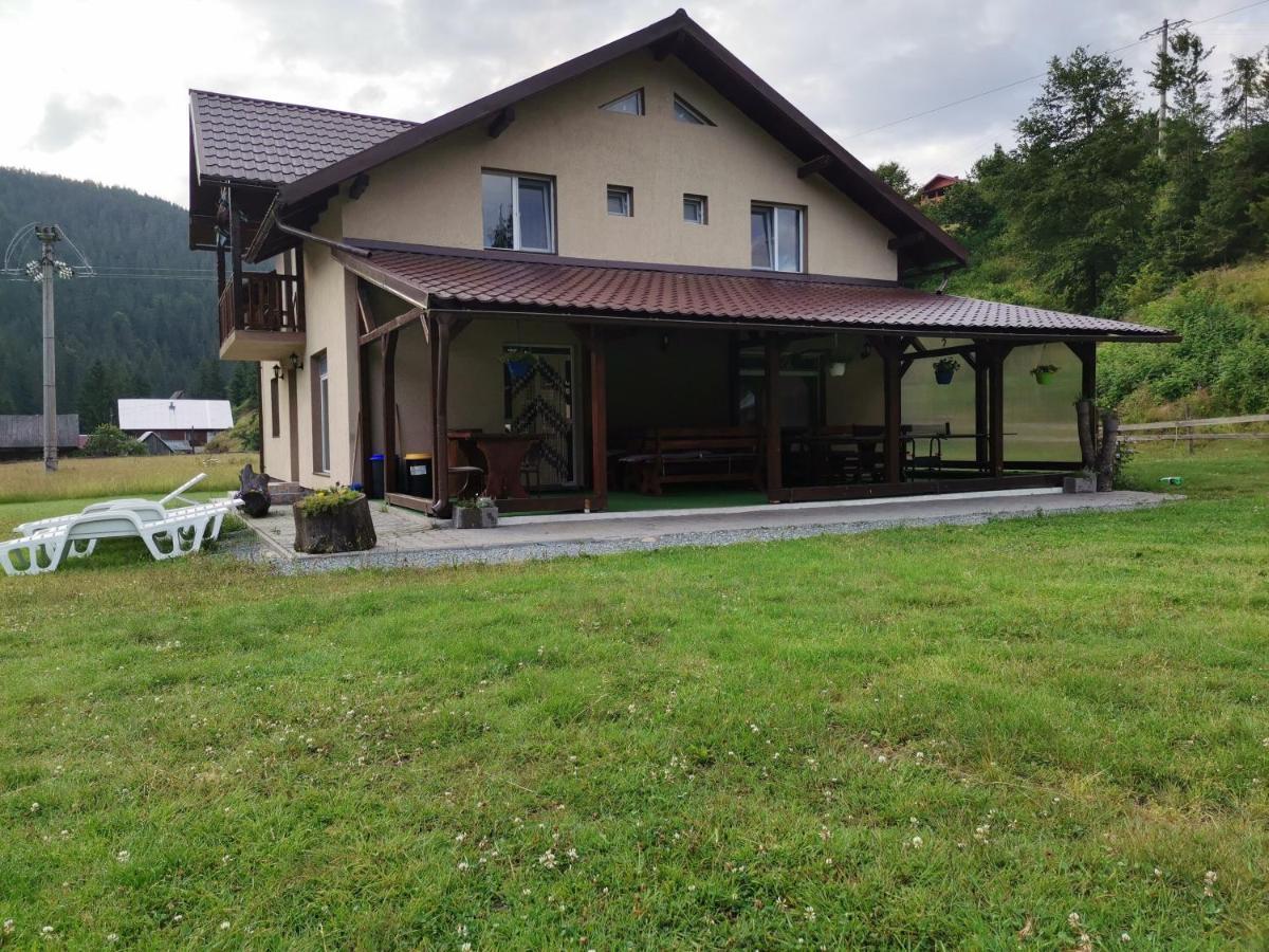 Cabana Georgiana Arieşeni エクステリア 写真
